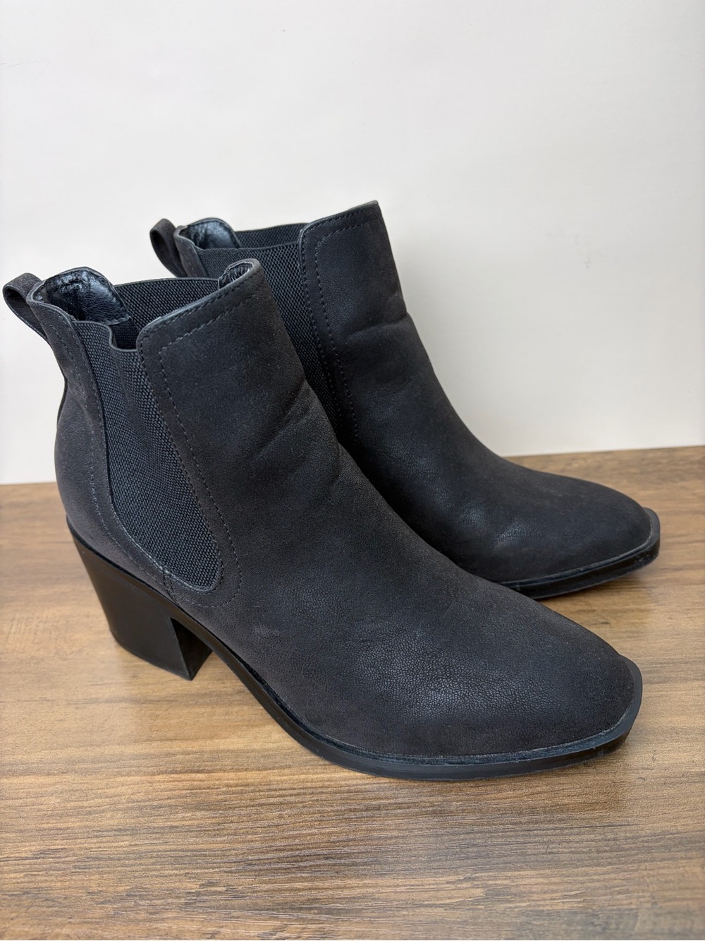 MIA Women’s Size 9 Black Chelsea Ankle Boots Block Heel Western Booties